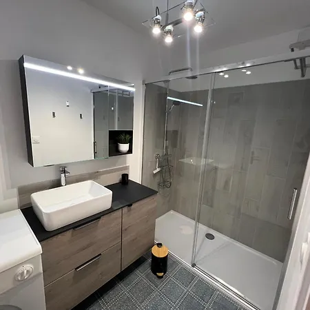 Apartamento Mathilda Front De 9e étage