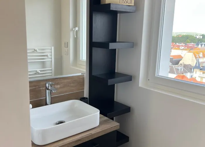 Mathilda Front De 9e Etage * Le Touquet