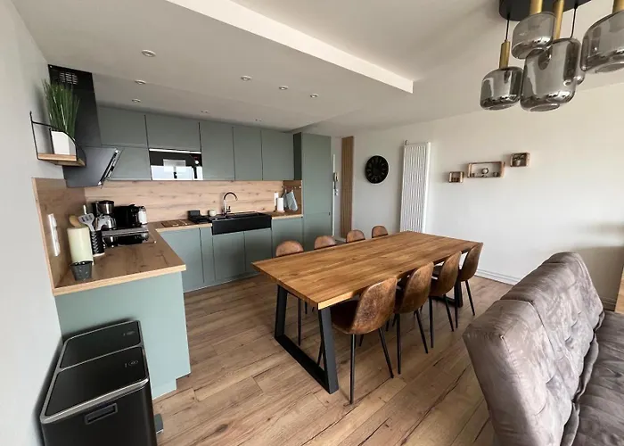 Mathilda Front De 9e Etage *